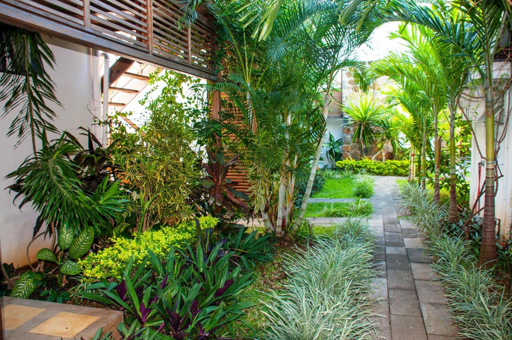 Chantauvent Guest House Blue Bay Rum bild