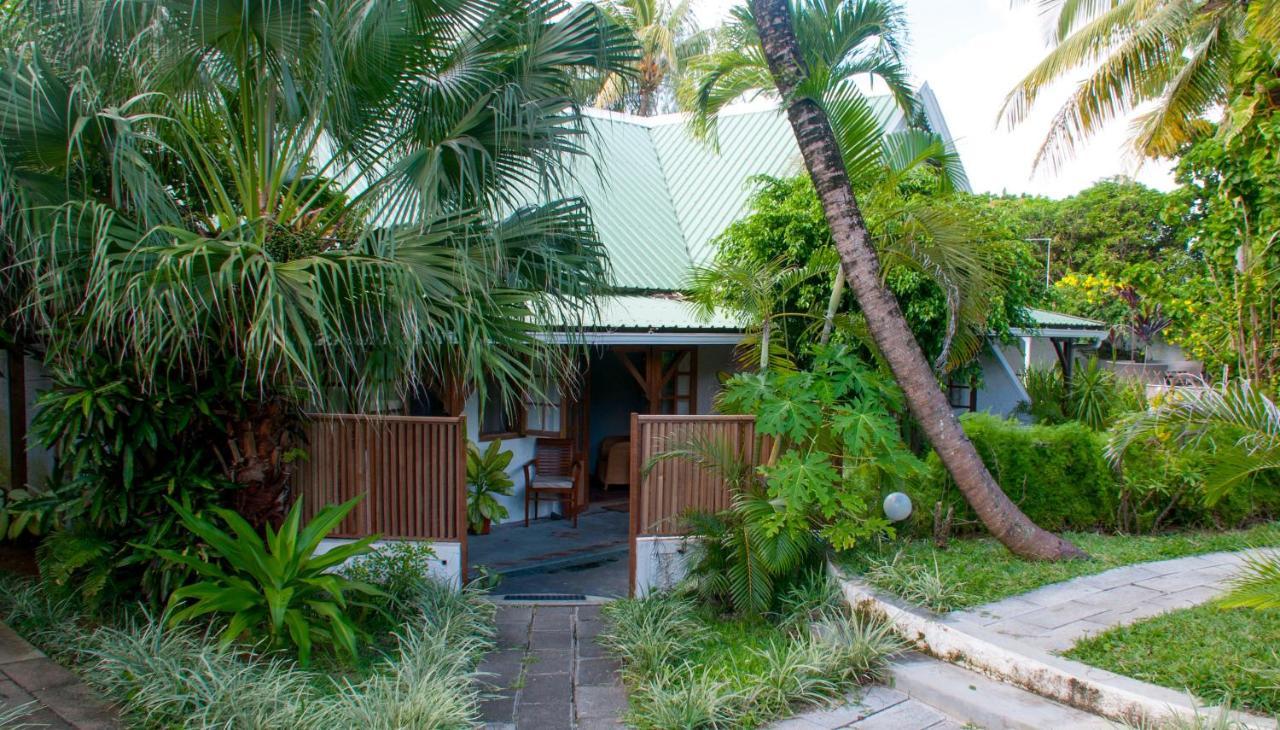 Chantauvent Guest House Blue Bay Exteriör bild